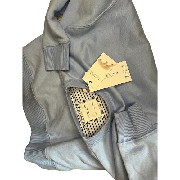 Denim & Flower Blue Crewneck Sweatshirt Baby Blue Coastal Preppy - Picture 3 of 6